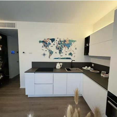 Luxury - Metropolitana M4- San Babila -stadio San Siro - Duomo - Aeroporto Linate - Castello Sforzesco 아파트 *