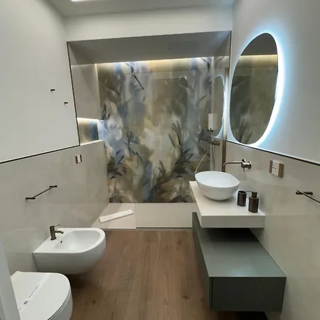 Luxury - Metropolitana M4- San Babila -stadio San Siro - Duomo - Aeroporto Linate - Castello Sforzesco Μιλάνο